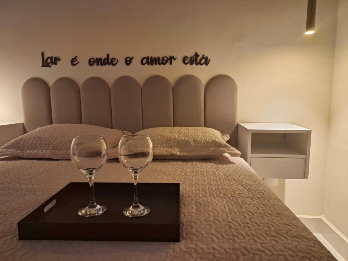 Apto Completo Com Estacionamento E Ar-condicionado No Rio Apartamento *